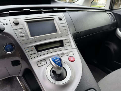 2013 Toyota Prius Three