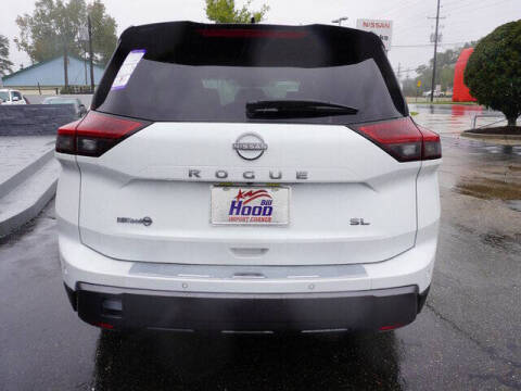 2025 Nissan Rogue SL