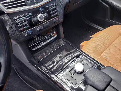2010 Mercedes-Benz E-Class