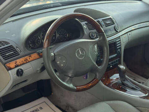 2004 Mercedes-Benz E-Class E 320