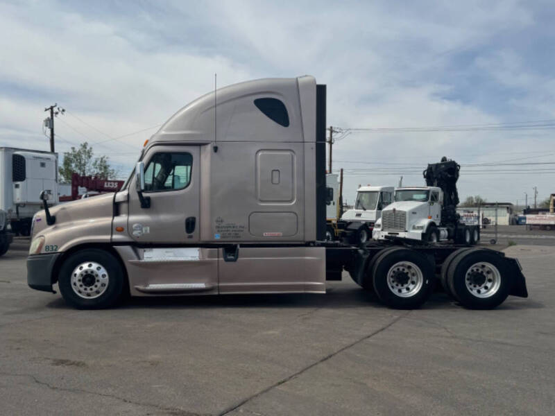 2013 Freightliner Cascadia