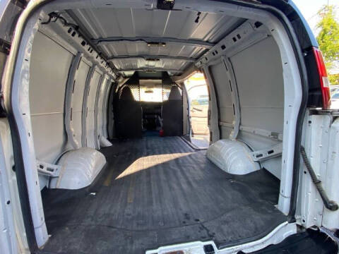 2019 GMC Savana 2500