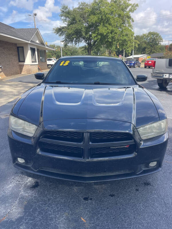 2013 Dodge Charger SXT's photo