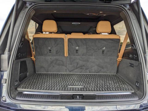 2024 Jeep Grand Wagoneer Series III