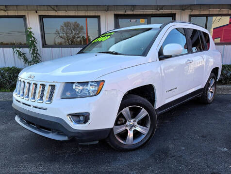 2016 Jeep Compass for sale at Yari Auto Sales in Houston TX