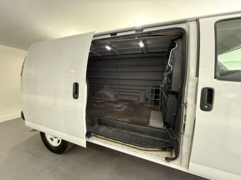 2017 Chevrolet Express 2500