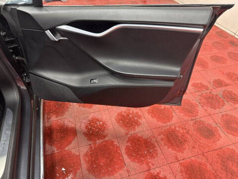 2016 Tesla Model S 75D