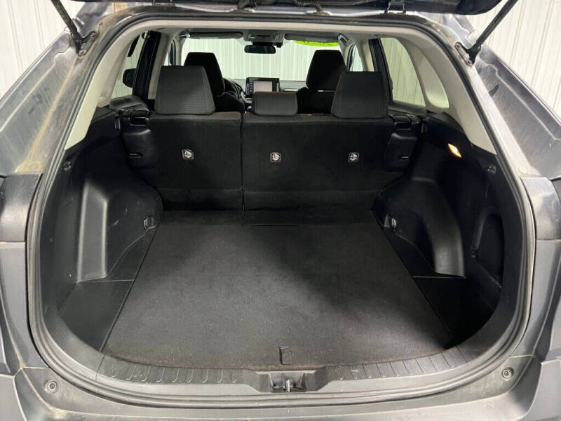 2020 Toyota RAV4 Hybrid LE