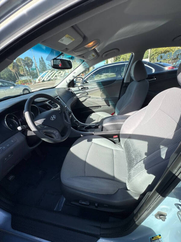 2011 Hyundai Sonata GLS