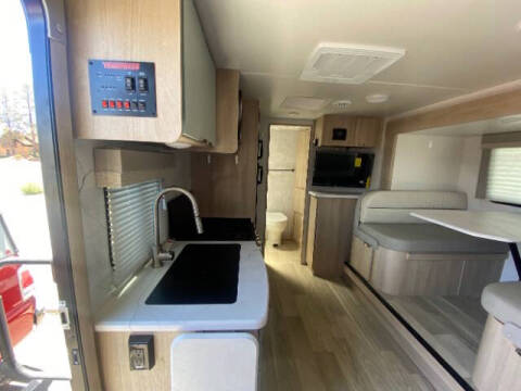 2023 Winnebago MICRO MINNIE 2108DS