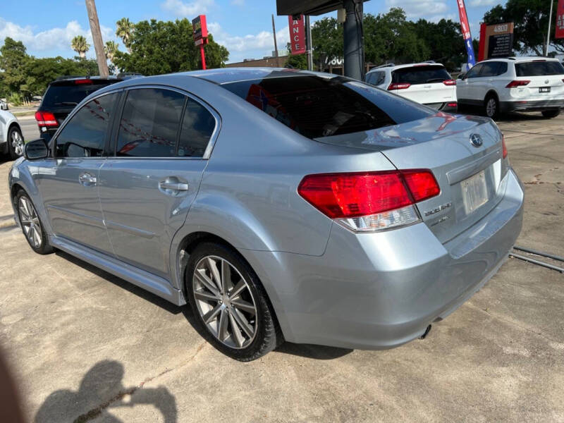 2013 Subaru Legacy 2.5i Premium