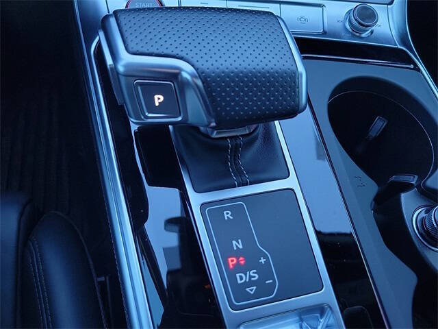 2023 Audi RS 6 Avant 4.0T quattro Avant