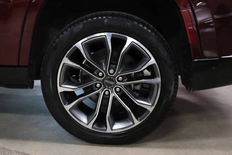 2023 Jeep Grand Wagoneer Series III