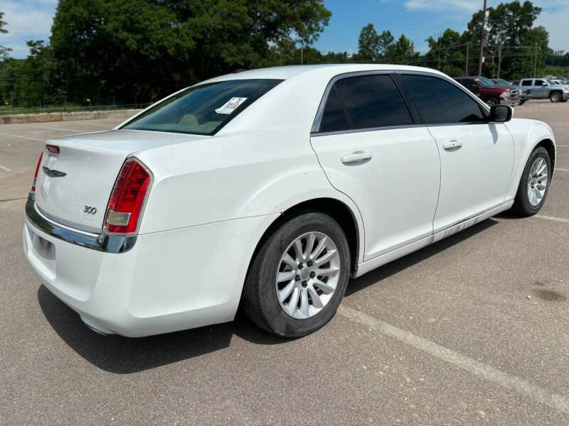 2013 Chrysler 300
