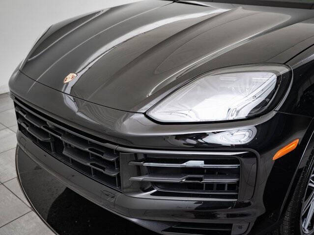 2025 Porsche Cayenne Coupe