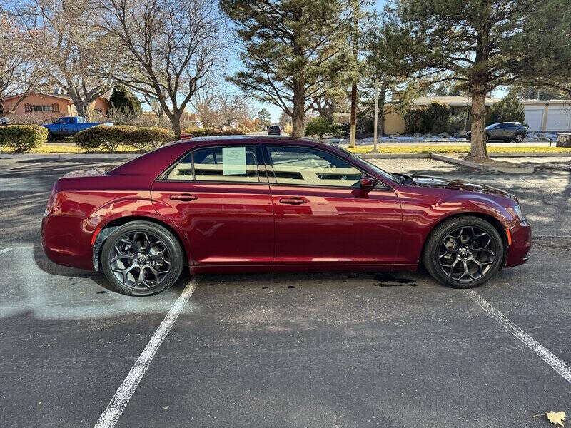2019 Chrysler 300 S