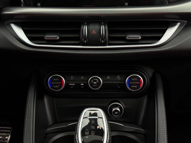 2024 Alfa Romeo Stelvio Veloce