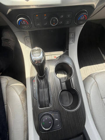 2017 GMC Acadia SLT-1