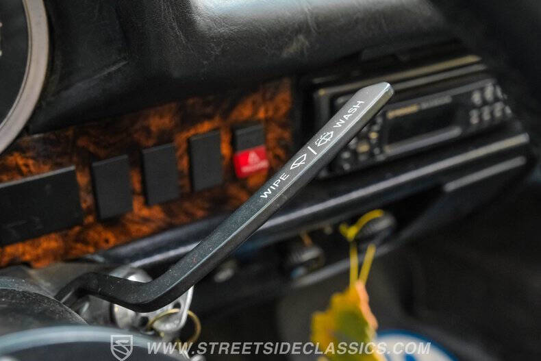 1974 Volkswagen Super Beetle