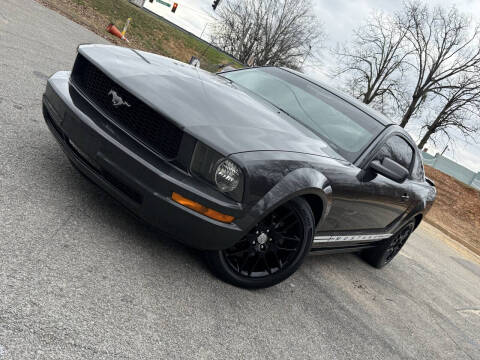 2008 Ford Mustang V6 Deluxe