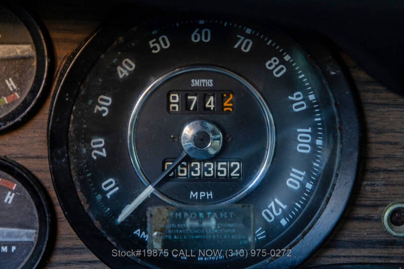 1970 Volvo P1800