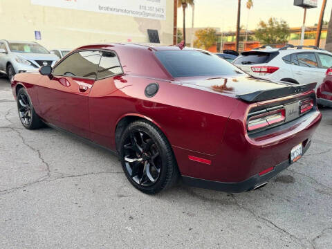 2017 Dodge Challenger