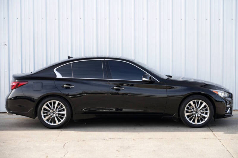 2021 Infiniti Q50 Luxe