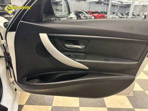 2016 BMW 3 Series 320i