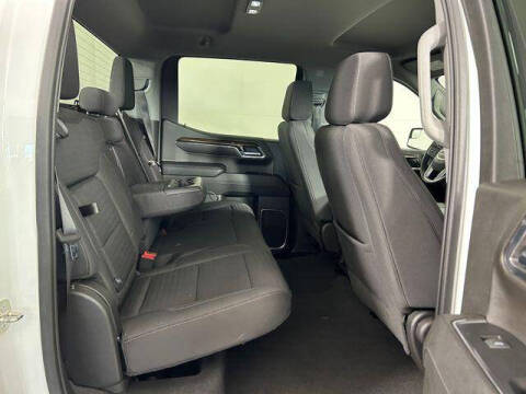 2023 GMC Sierra 1500 Elevation Standard