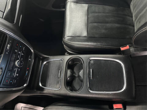 2015 Dodge Grand Caravan SXT Plus