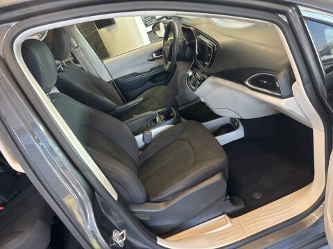 2018 Chrysler Pacifica Touring Plus