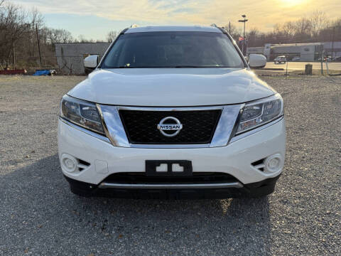 2014 Nissan Pathfinder SV
