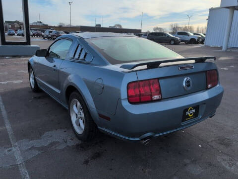 2007 Ford Mustang GT Deluxe