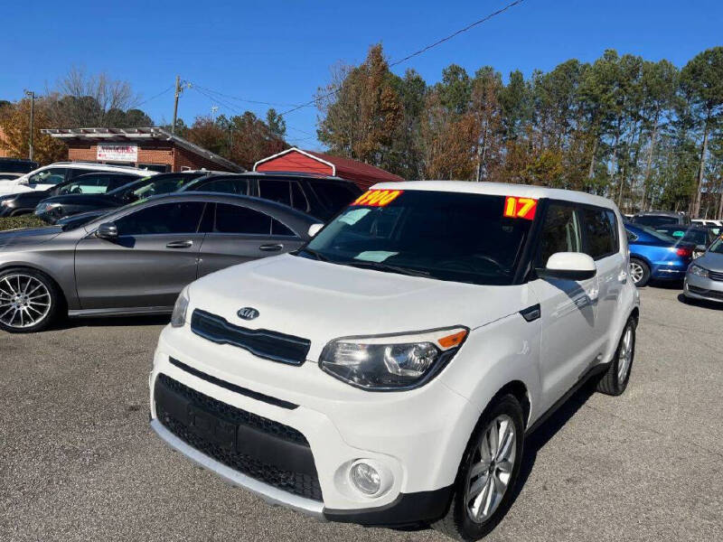 2017 Kia Soul +