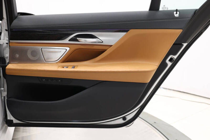 2021 BMW 7 Series 750i xDrive