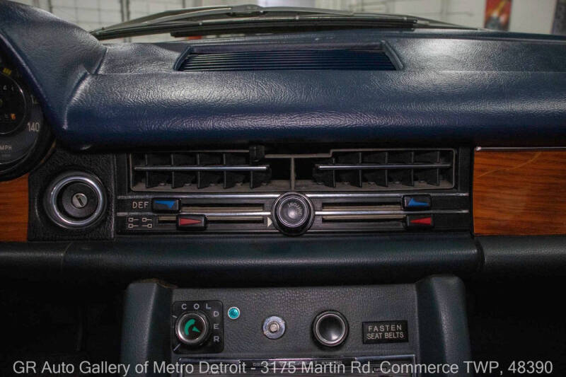 1975 Mercedes-Benz 280-Class