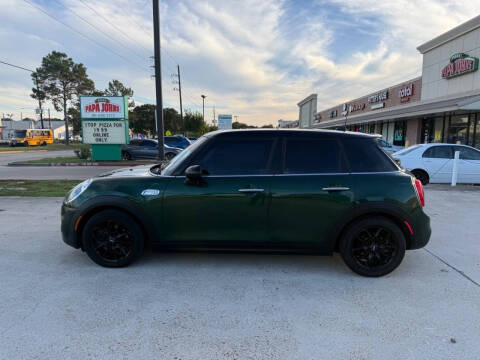 2015 MINI Hardtop 4 Door Cooper S