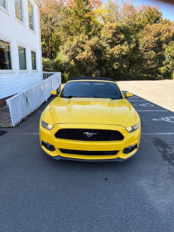 2015 Ford Mustang V6
