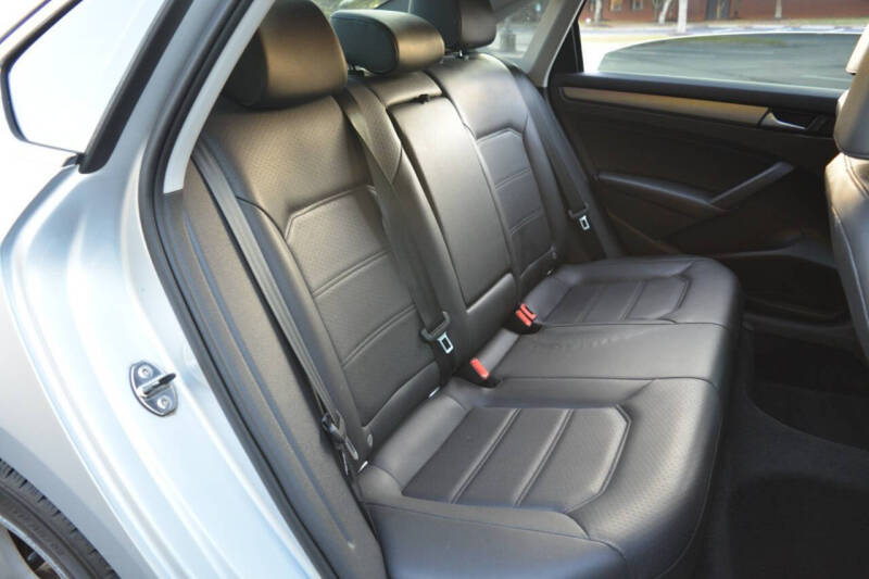 2014 Volkswagen Passat 2.0L TDI SE