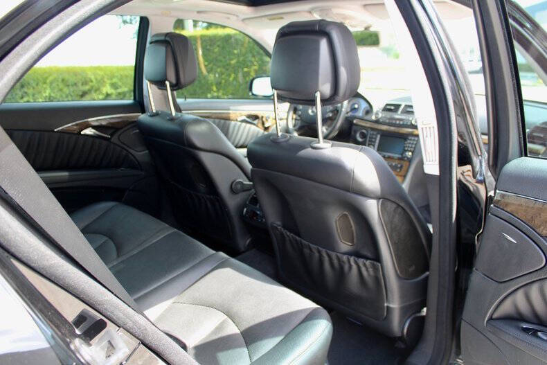 2007 Mercedes-Benz E-Class E 550 4MATIC