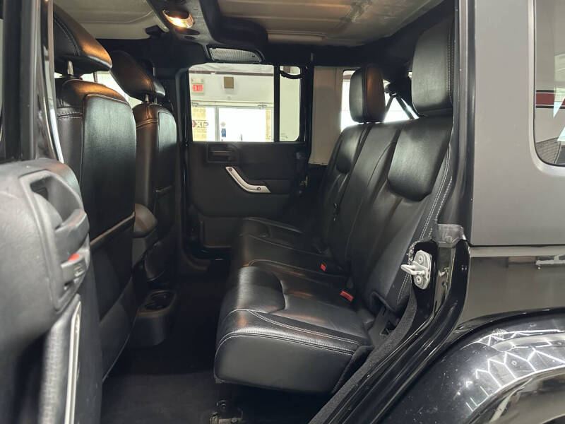 2015 Jeep Wrangler Unlimited Sahara