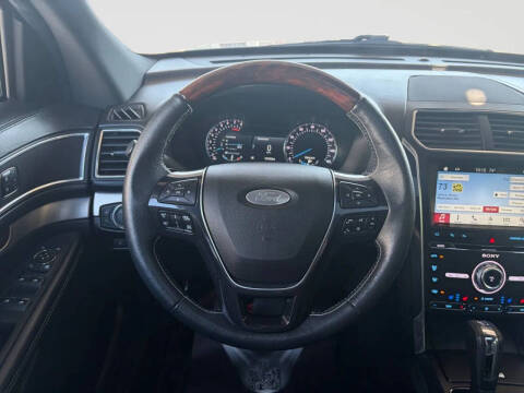 2018 Ford Explorer Platinum