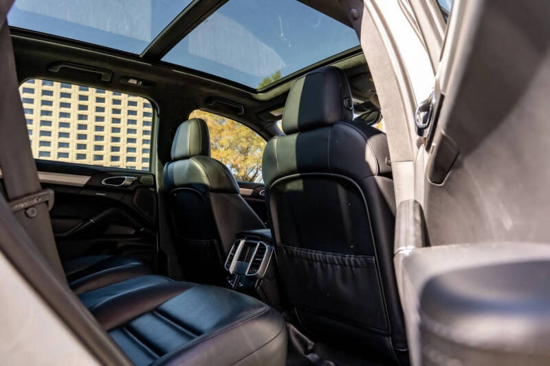 2015 Porsche Cayenne Turbo