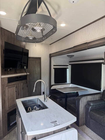 2021 Forest River Sandpiper