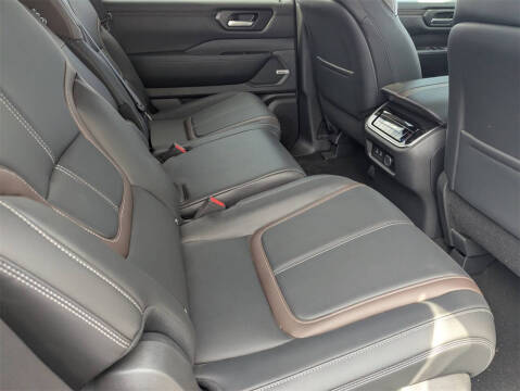 2025 Nissan Armada SL