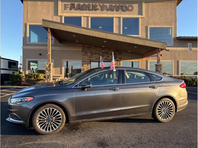 2018 Ford Fusion SE's photo