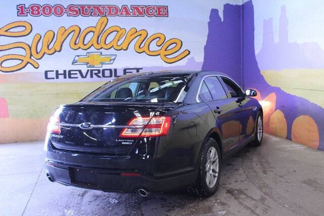 2016 Ford Taurus Limited