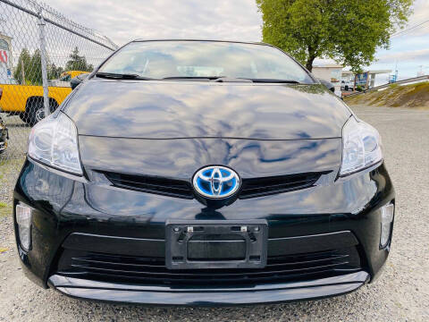 2015 Toyota Prius Two