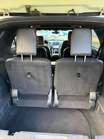 2019 Ford Explorer Platinum