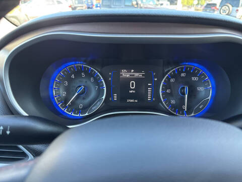 2018 Chrysler Pacifica Touring L